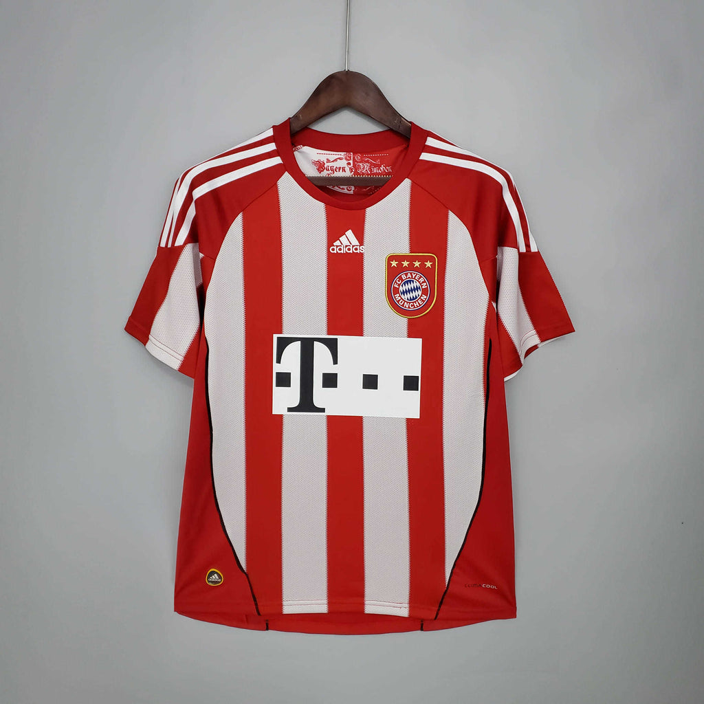 Camisa Bayern de Munique Retrô 2010/2011 Vermelha e Branca