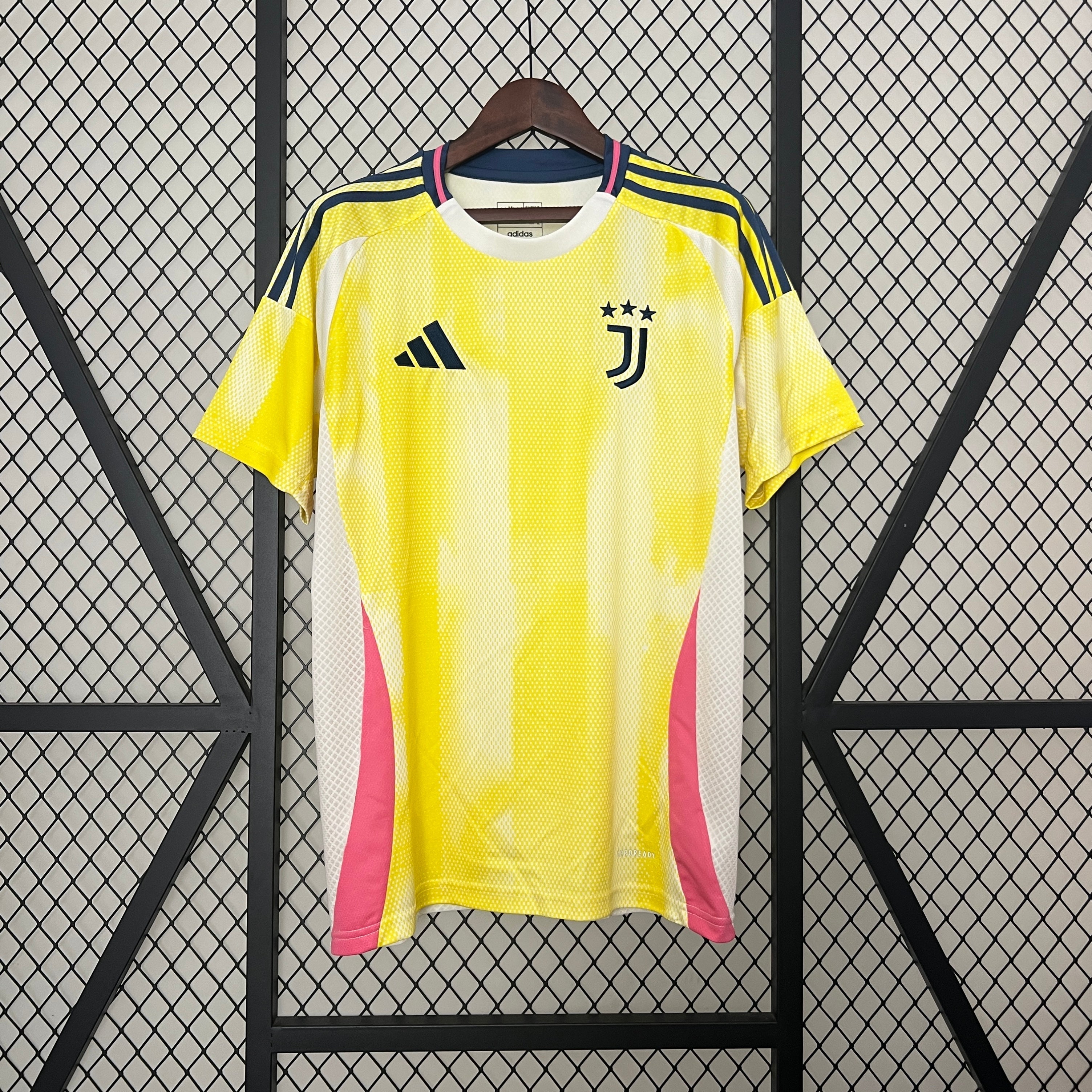 Camisa Juventus Away 24/25